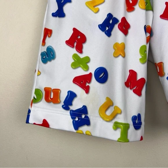 Moschino Refrigerator Magnet Alphabet Graphic Shorts - Picture 5 of 7